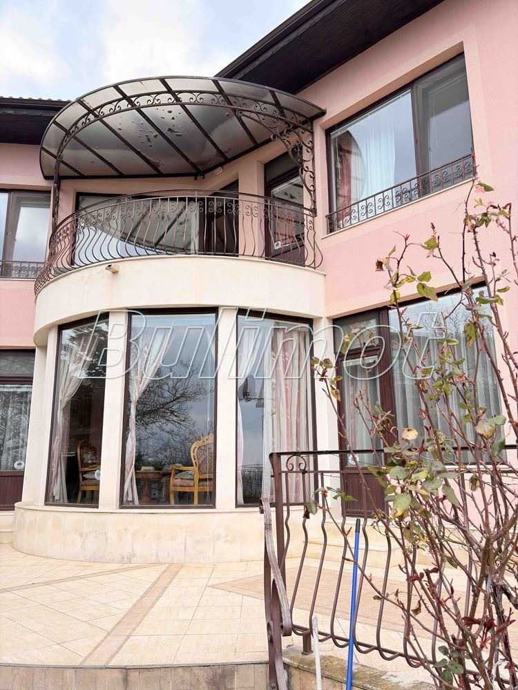 Продава КЪЩА, гр. Варна, Бриз, снимка 12 - Къщи - 54123676