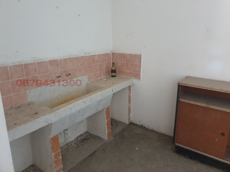 Продава ХОТЕЛ, с. Левски, област Пазарджик, снимка 6 - Хотели - 52782467