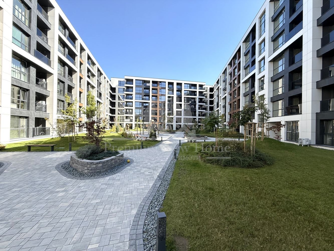 Продава  2-стаен град София , Малинова долина , 73 кв.м | 64136976