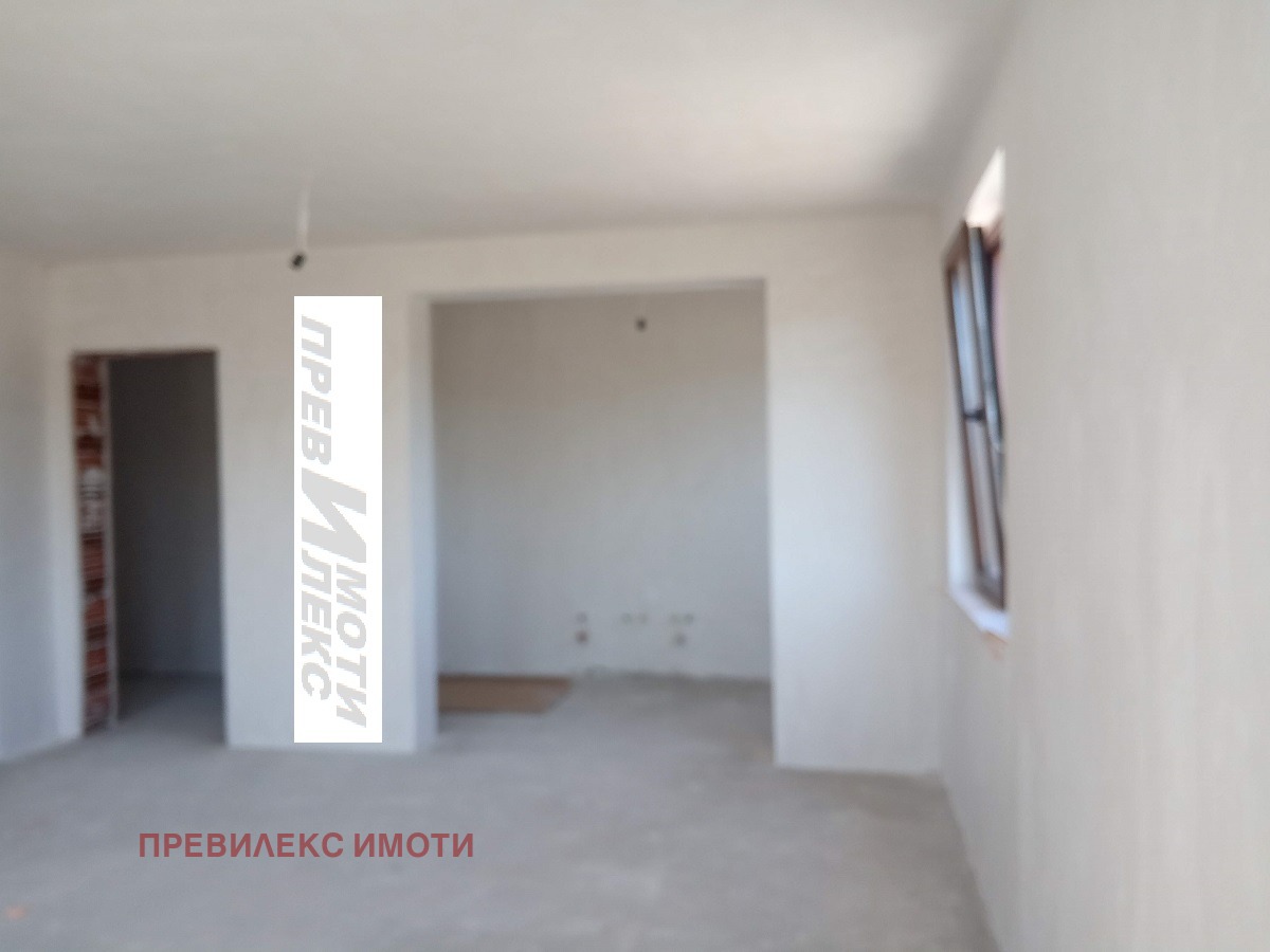 Продава 3-СТАЕН, гр. Пловдив, Южен, снимка 2 - Апартаменти - 53741306