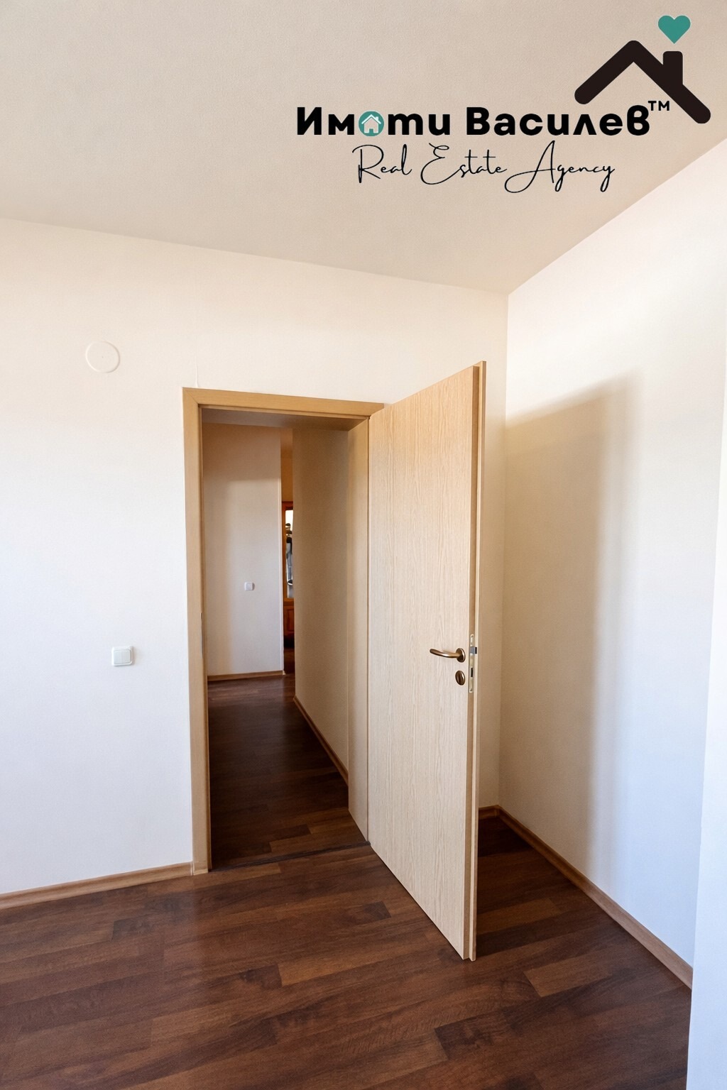 Продава 3-СТАЕН, гр. София, Банишора, снимка 5 - Апартаменти - 54111479