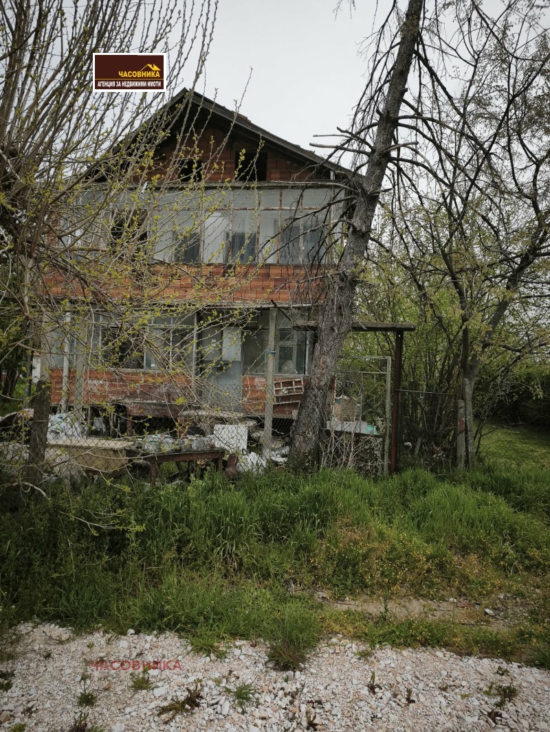 Продава КЪЩА в област Пазарджик, с. Юнаците - 80 кв.м / 45 000 € » 88 012.35 лв., ЧАСОВНИКА