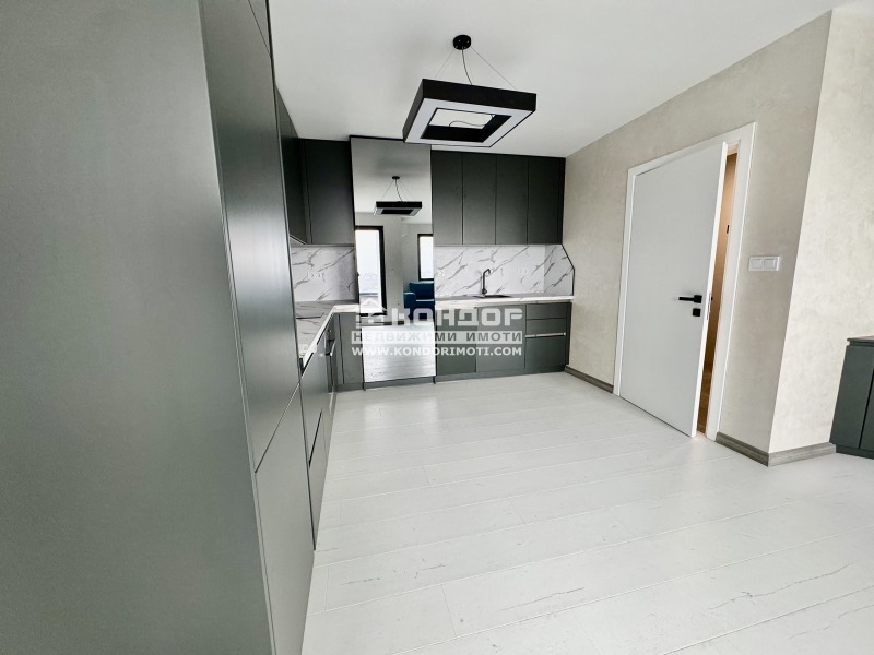 Na prodej  1 ložnice Plovdiv , Christo Smirnenski , 70 m2 | 90945033