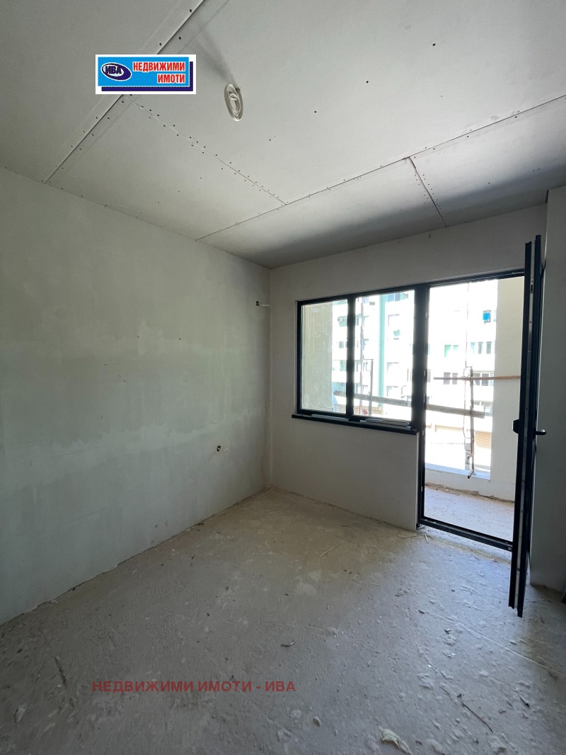 De vânzare  2 dormitoare Velico Târnovo , Coliu Ficieto , 95 mp | 86348085 - imagine [3]
