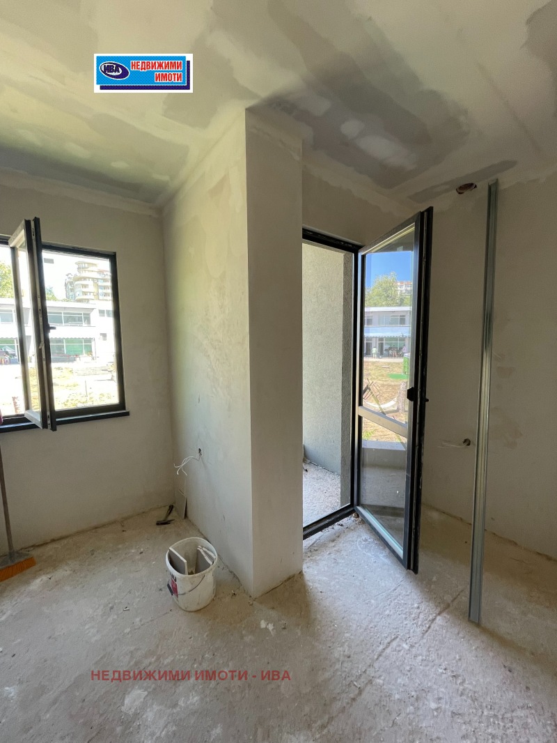 De vânzare  2 dormitoare Velico Târnovo , Coliu Ficieto , 95 mp | 86348085 - imagine [5]