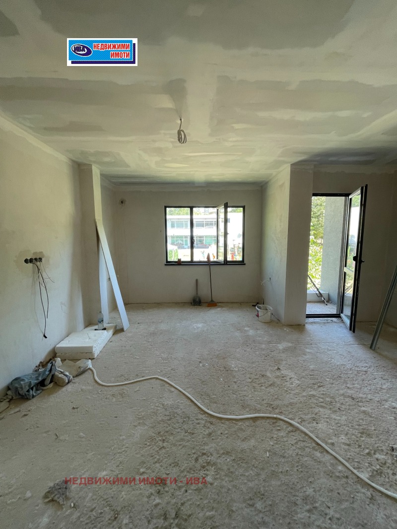 De vânzare  2 dormitoare Velico Târnovo , Coliu Ficieto , 95 mp | 86348085 - imagine [6]