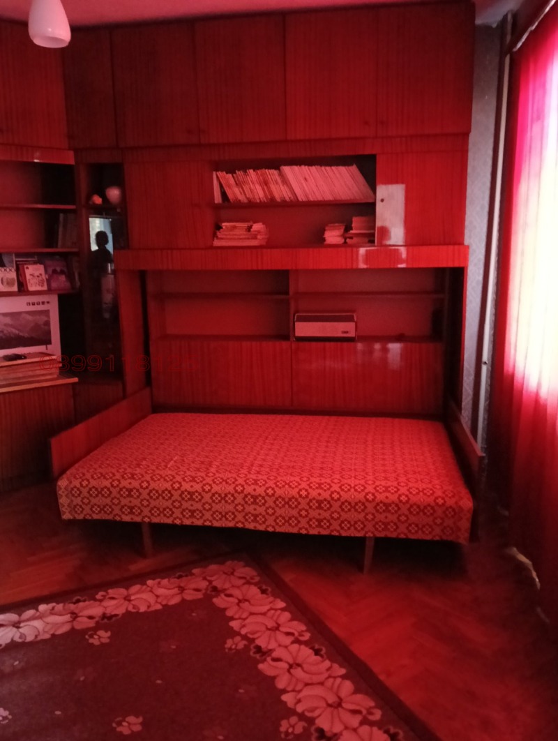 Продава 3-СТАЕН, гр. Шумен, Добруджански, снимка 2 - Апартаменти - 52751336