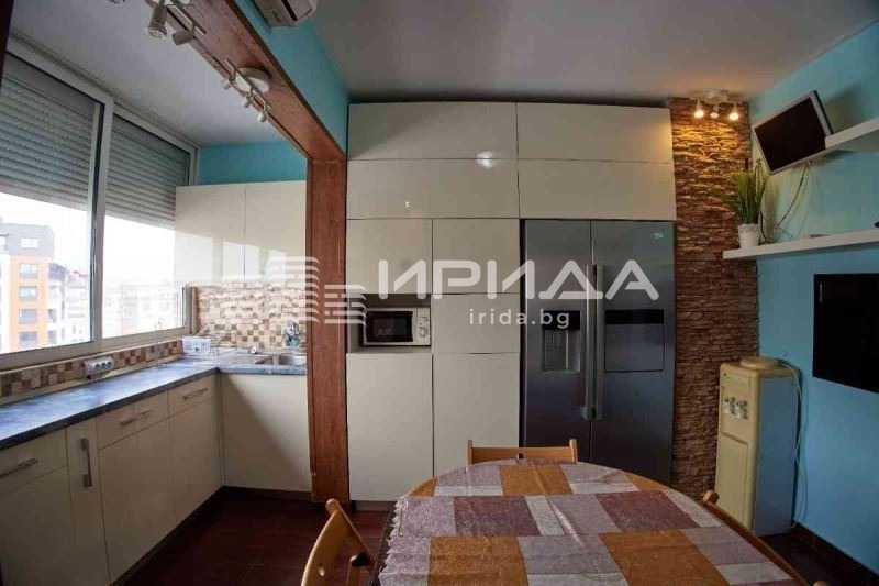 Продава 3-СТАЕН, гр. София, Център, снимка 5 - Апартаменти - 53630159