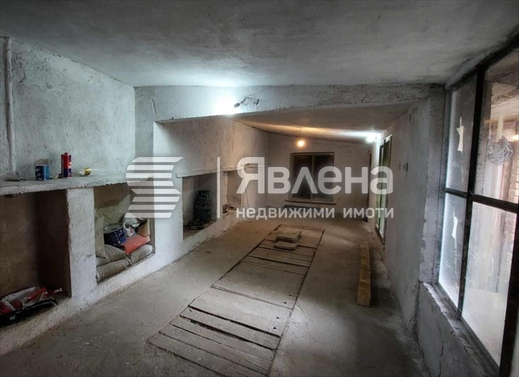 Продава ЕТАЖ ОТ КЪЩА, гр. Сопот, област Пловдив, снимка 8 - Етаж от къща - 53265563