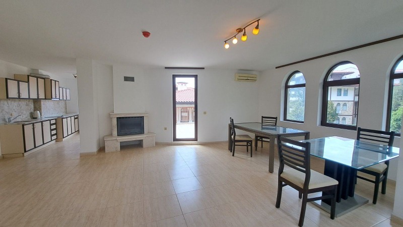 Te koop  Huis regio Boergas , Sveti Vlas , 250 m² | 87430899 - afbeelding [4]