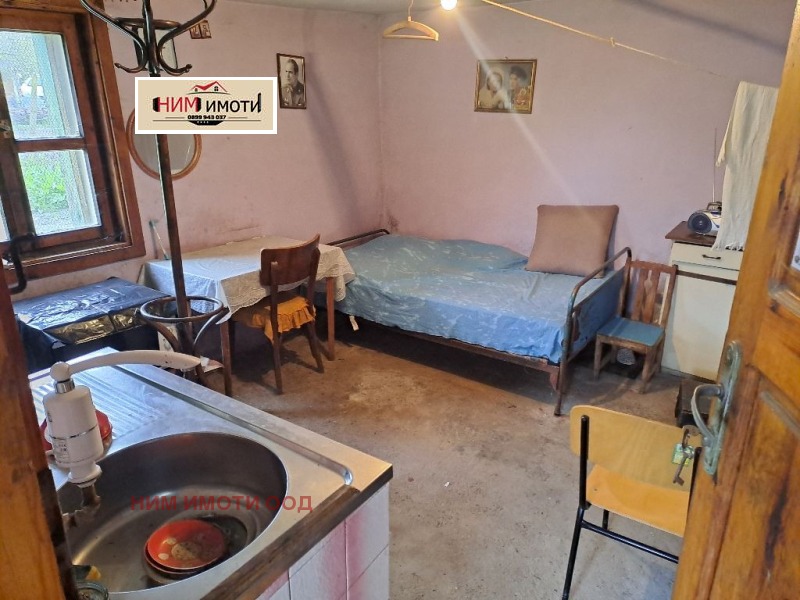 Продава КЪЩА, с. Бабинска река, област Кюстендил, снимка 13 - Къщи - 53059489