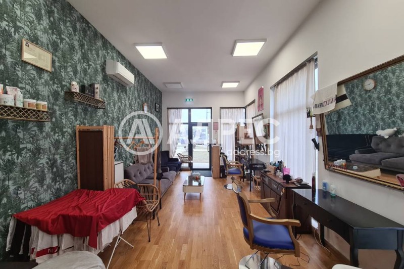 Продава МАГАЗИН, гр. София, Толстой