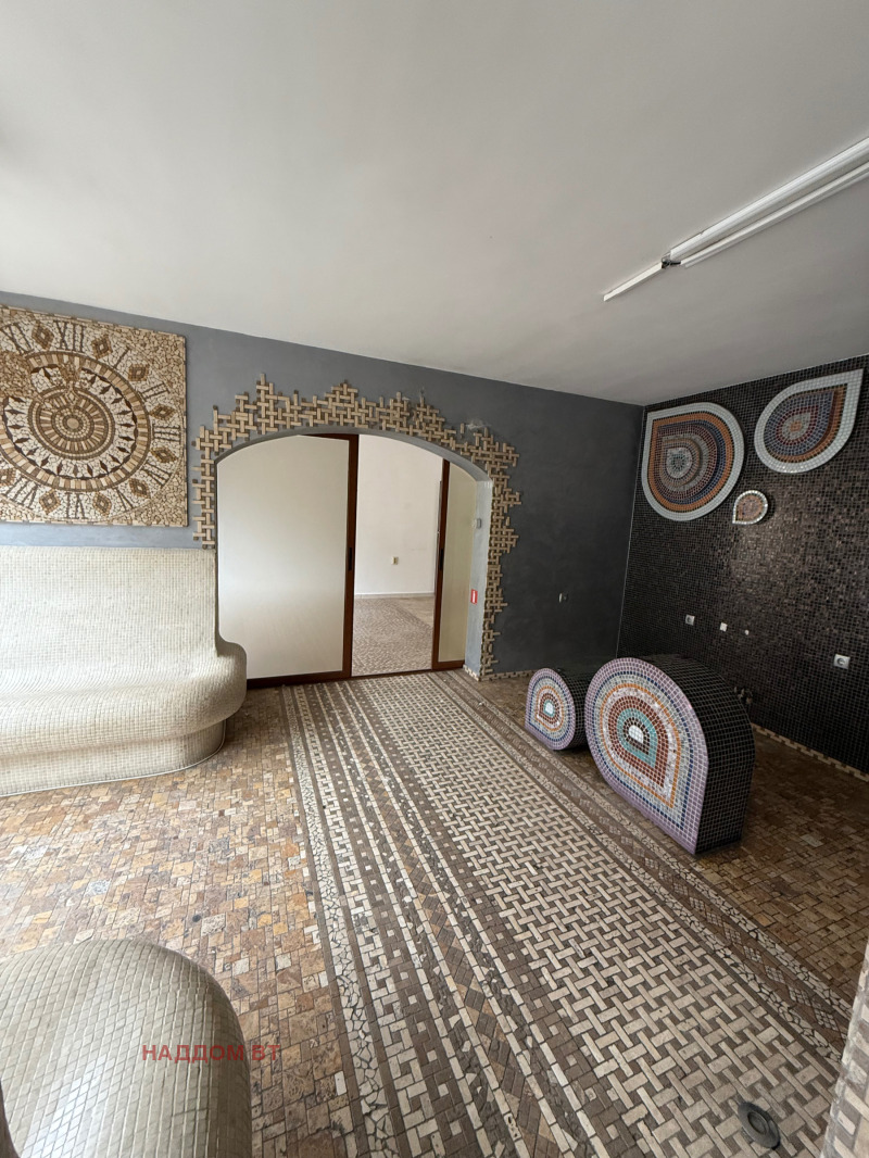 Продава МАГАЗИН, гр. Велико Търново, Център, снимка 6 - Магазини - 52321826