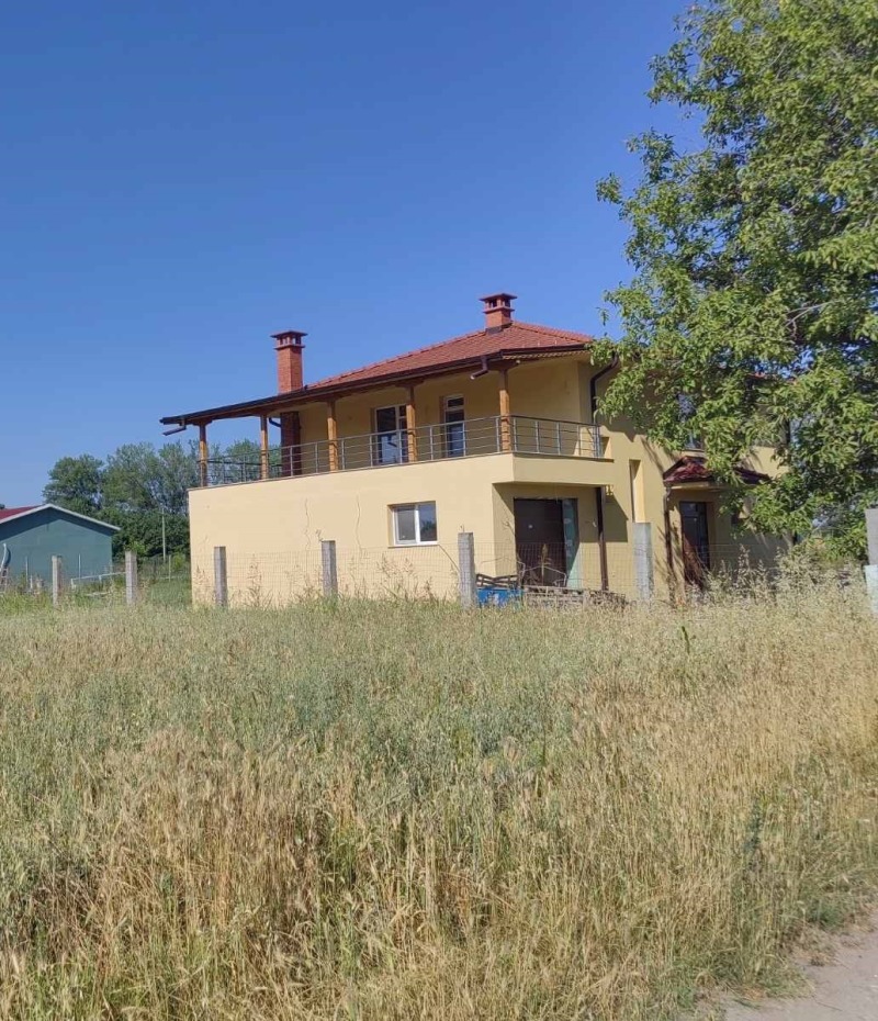 Eladó  Cselekmény régió Plovdiv , Jagodovo , 1200 négyzetméter | 37243111