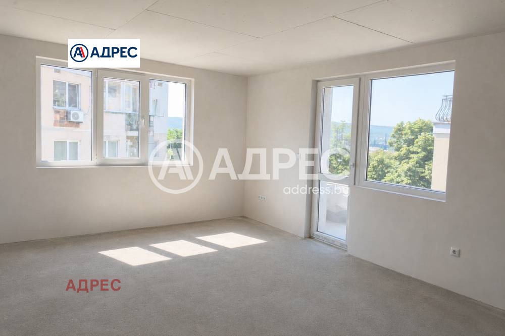 Продава МНОГОСТАЕН, гр. Варна, Център