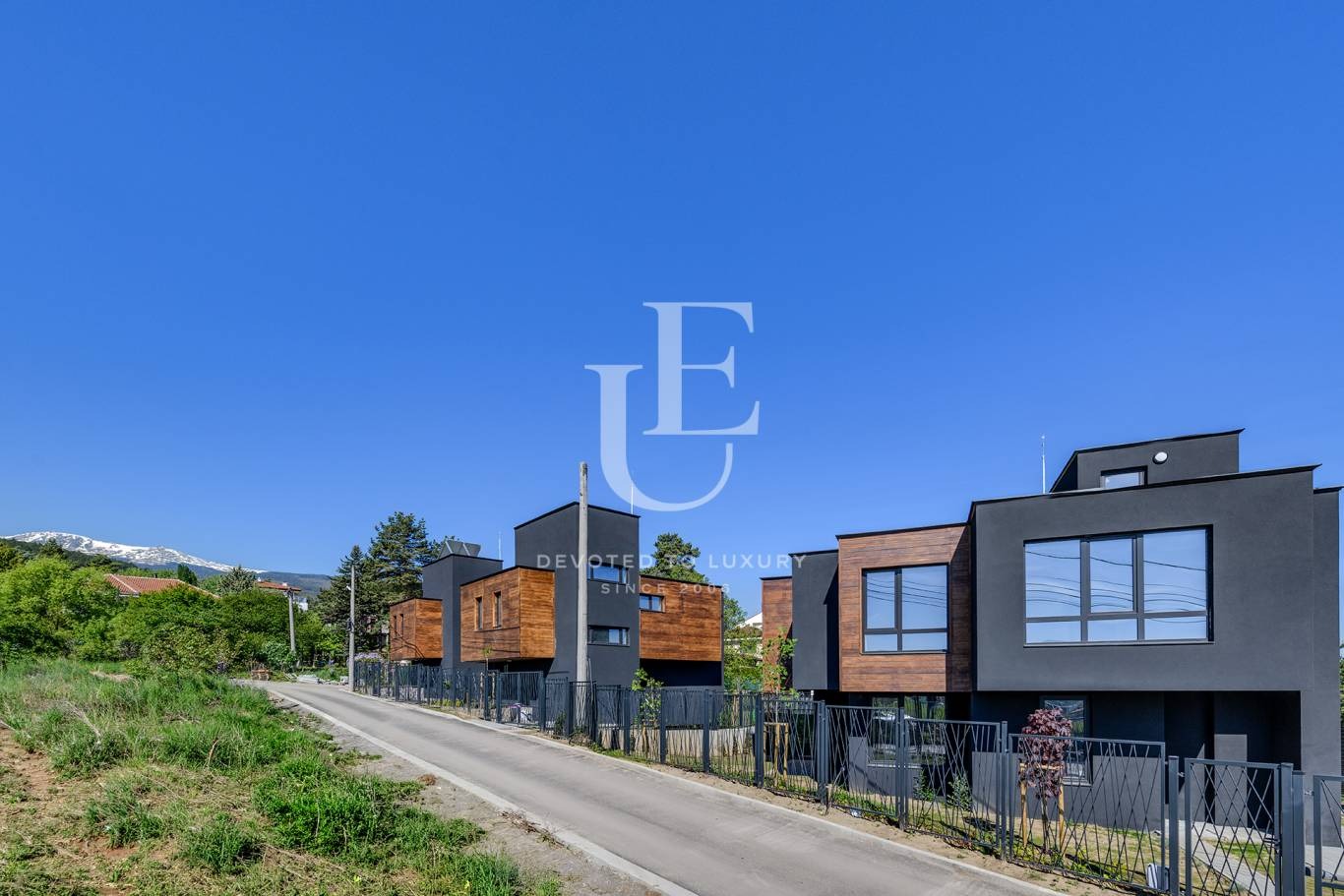 Продава КЪЩА, гр. София, м-т Камбаните, снимка 10 - Къщи - 53491793