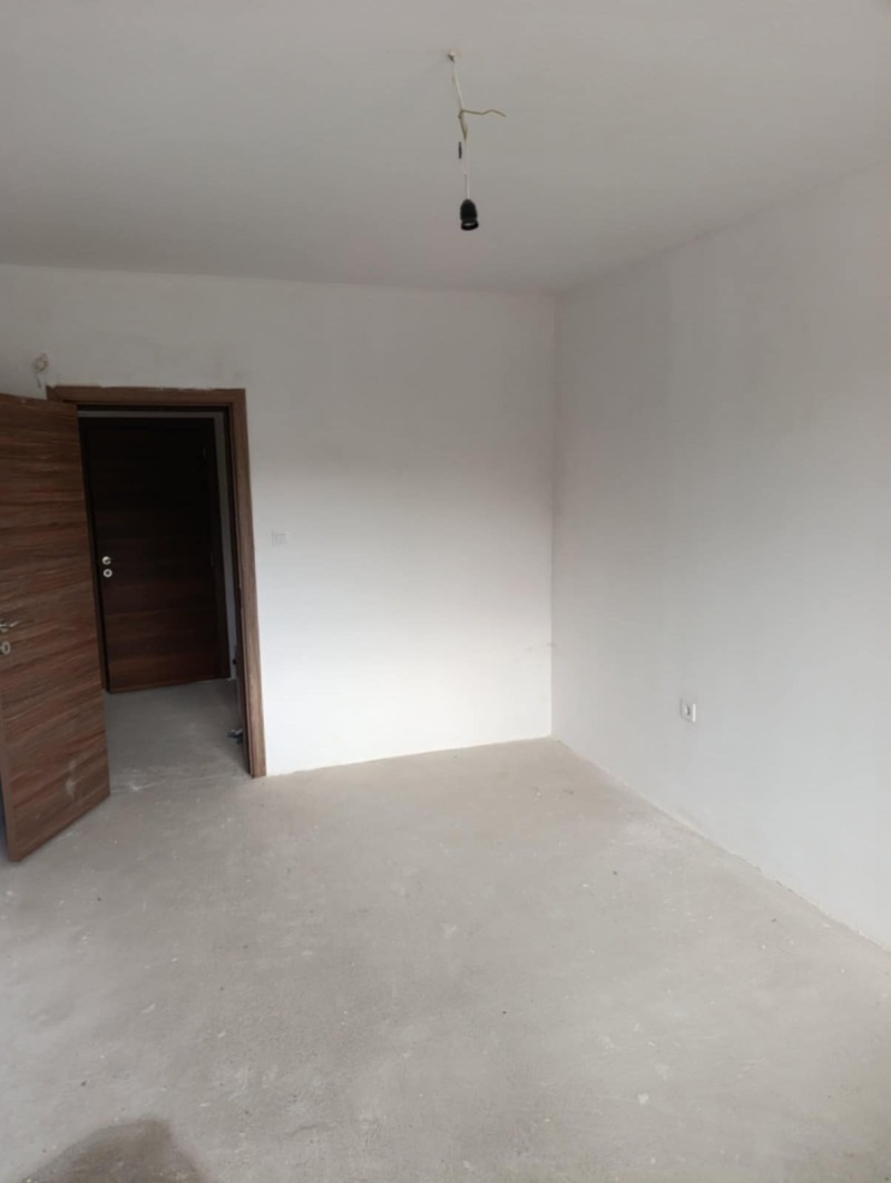 De vânzare  1 dormitor Pleven , Șiroc țentâr , 79 mp | 75474362 - imagine [5]
