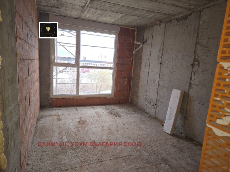 Till salu  1 sovrum Plovdiv , Jujen , 75 kvm | 91744632