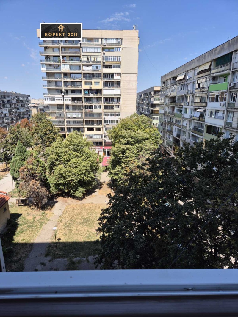 Продава 3-СТАЕН, град Русе, Широк център • 140000 € / 273816.20 лв. • 87222124 1