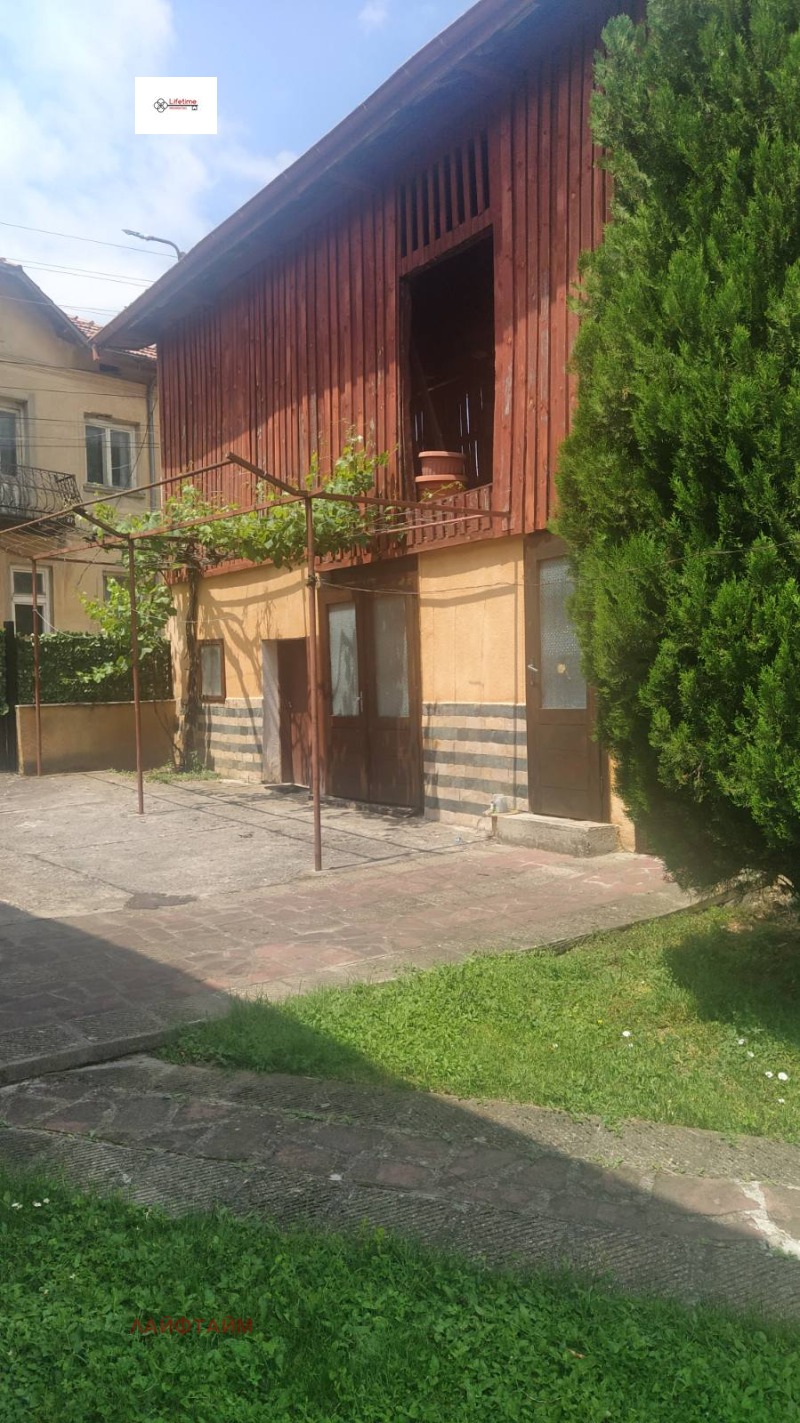 Продава  Къща област Ловеч , с. Лесидрен , 250 кв.м | 81768567 - изображение [16]