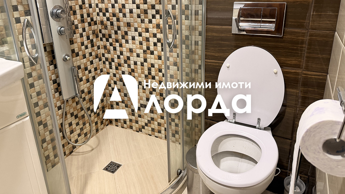 Продава КЪЩА, гр. София, Център, снимка 7 - Къщи - 54136832