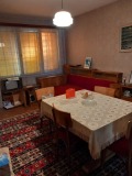 Продава 4-СТАЕН, гр. Добрич, Център, снимка 2