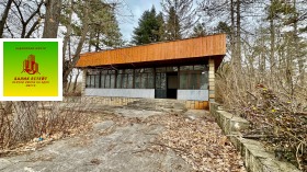 Продажба на имоти в с. Лозенец, област Добрич - изображение 2 