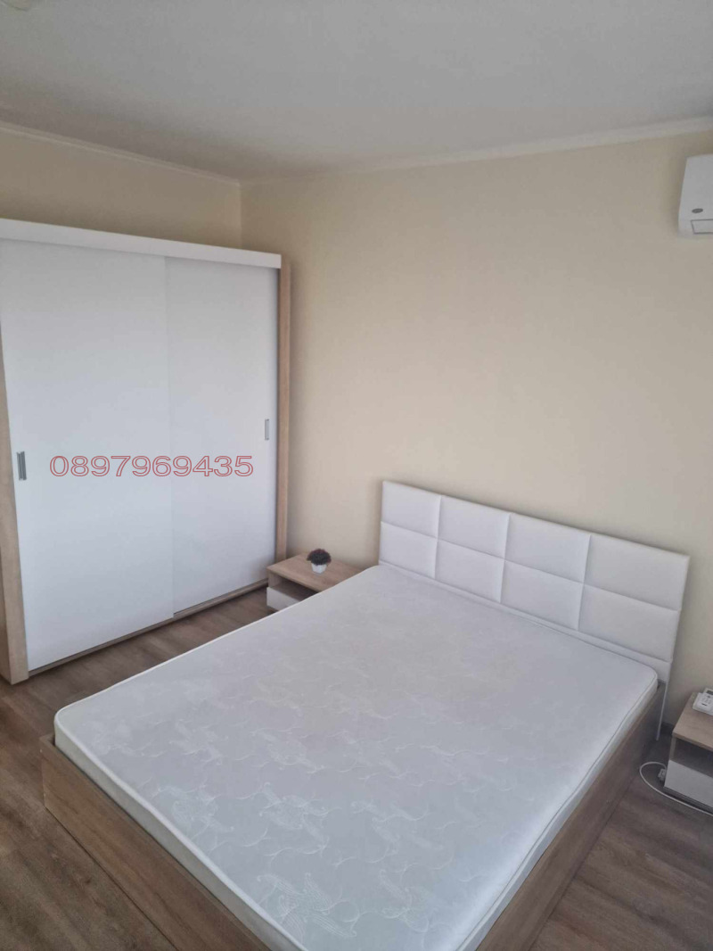 Продава 3-СТАЕН, гр. Добрич, Център, снимка 15 - Апартаменти - 52811439