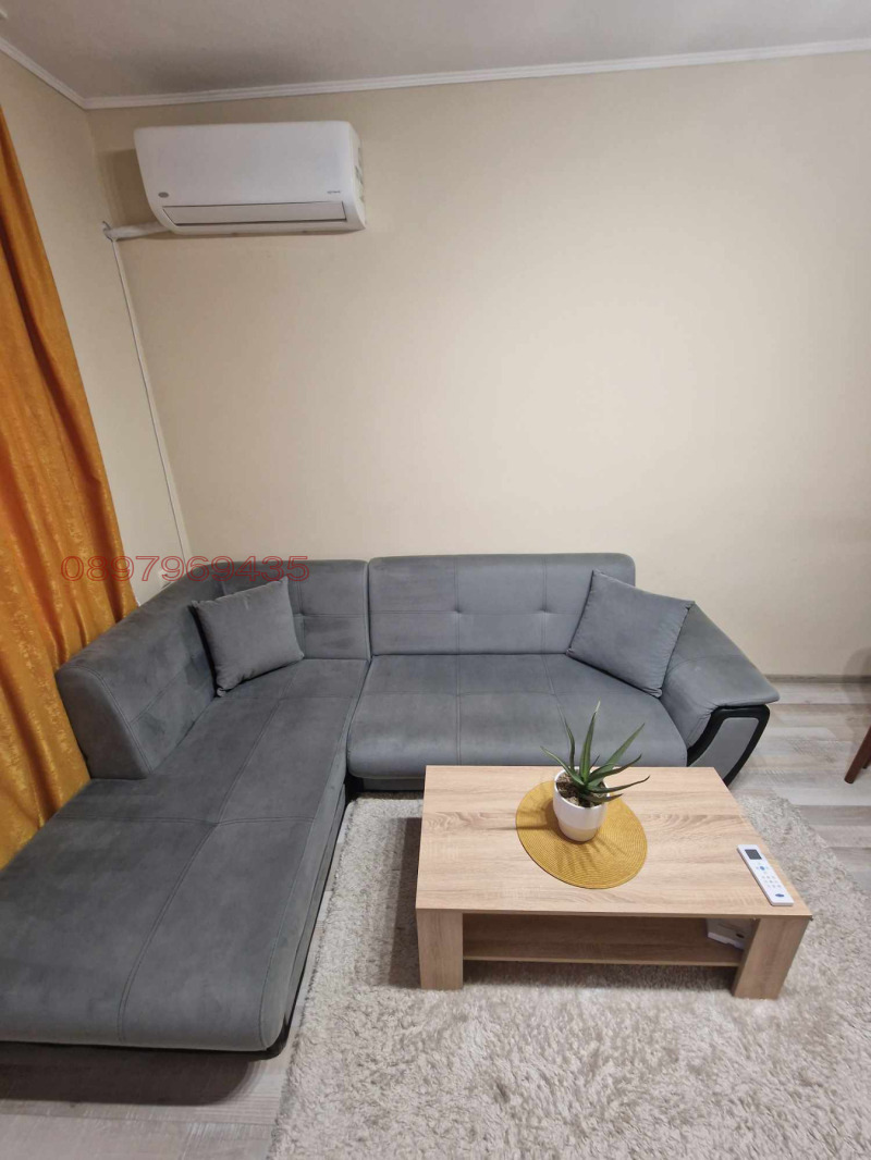 Продава 3-СТАЕН, гр. Добрич, Център