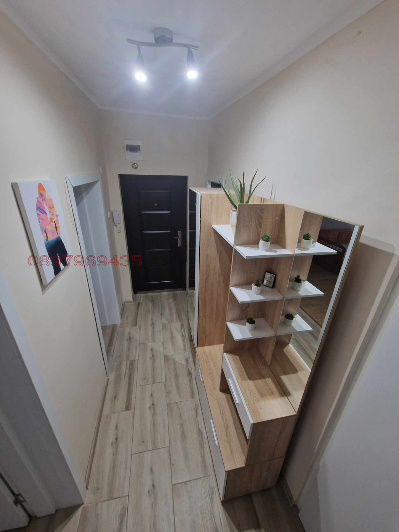 Продава 3-СТАЕН, гр. Добрич, Център, снимка 7 - Апартаменти - 52811439