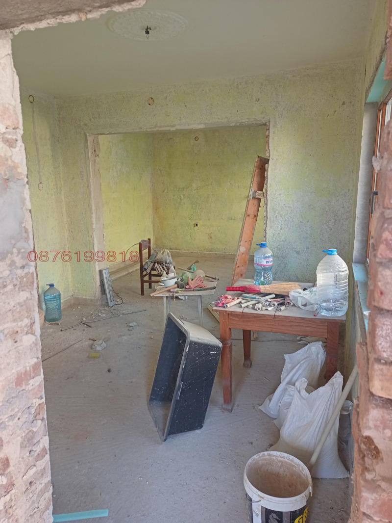 Продава  Етаж от къща град Шумен , Басейна , 81 кв.м | 67707075 - изображение [2]