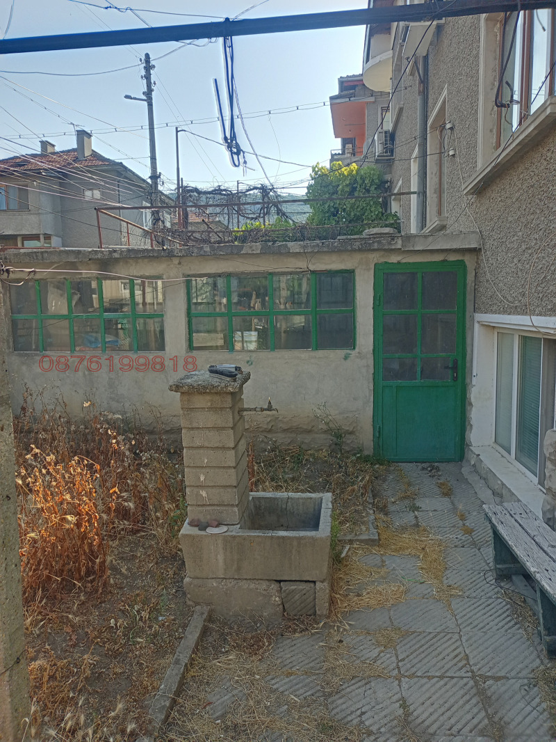 Продава  Етаж от къща град Шумен , Басейна , 81 кв.м | 67707075 - изображение [7]
