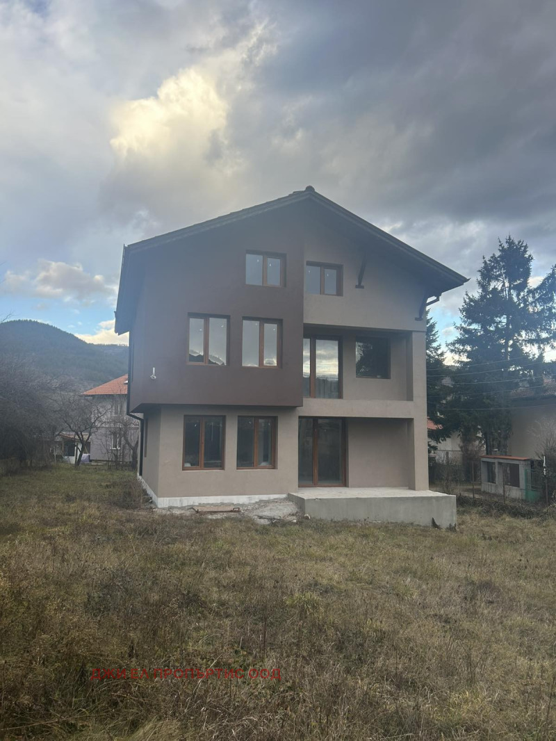 Te koop  Huis regio Sofia , Vlado Tritsjkov , 291 m² | 26842225 - afbeelding [4]