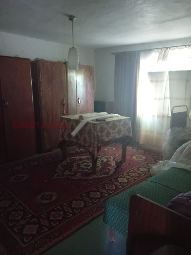 Продава КЪЩА, с. Ваклино, област Добрич, снимка 15 - Къщи - 52769939