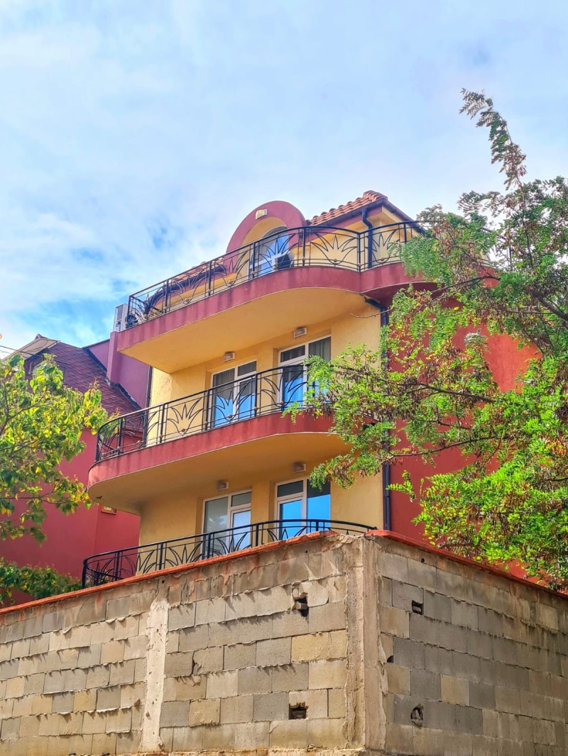 En venta  Casa región Burgas , Nesebar , 346 metros cuadrados | 24287611 - imagen [2]