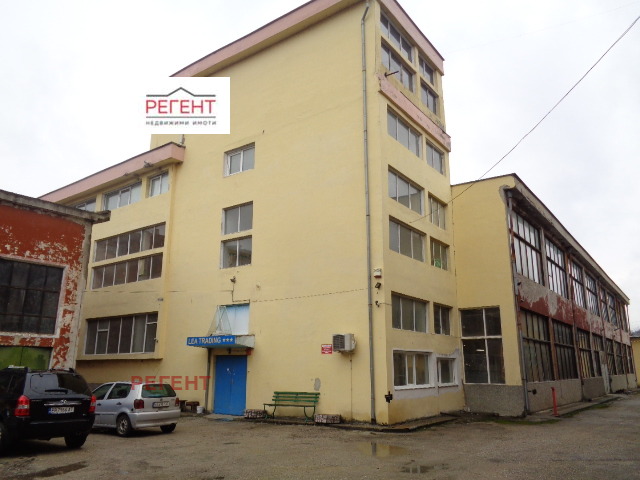 Te koop  Industrie gebouw regio Gabrovo , Drjanovo , 4582 m² | 24358861