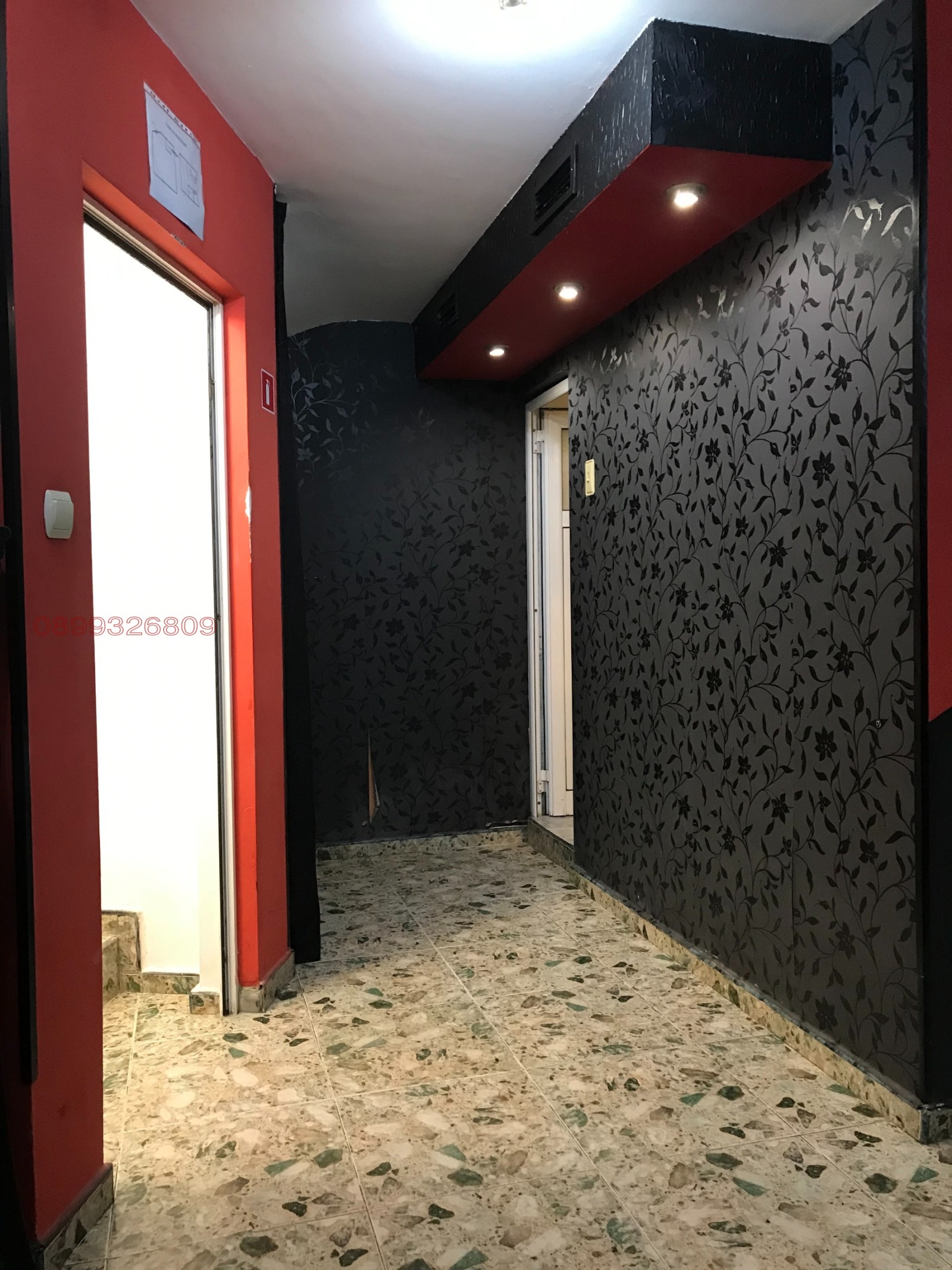 Продава МАГАЗИН, гр. Варна, Зимно кино Тракия, снимка 14 - Магазини - 54299436