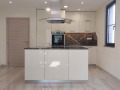 Продава КЪЩА, град София, Орландовци • 595000 € • 82343785 — Holmes.bg