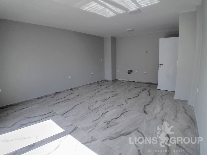 Te koop  1 slaapkamer Varna , Vladislav Varnentsjik 1 , 69 m² | 15191378