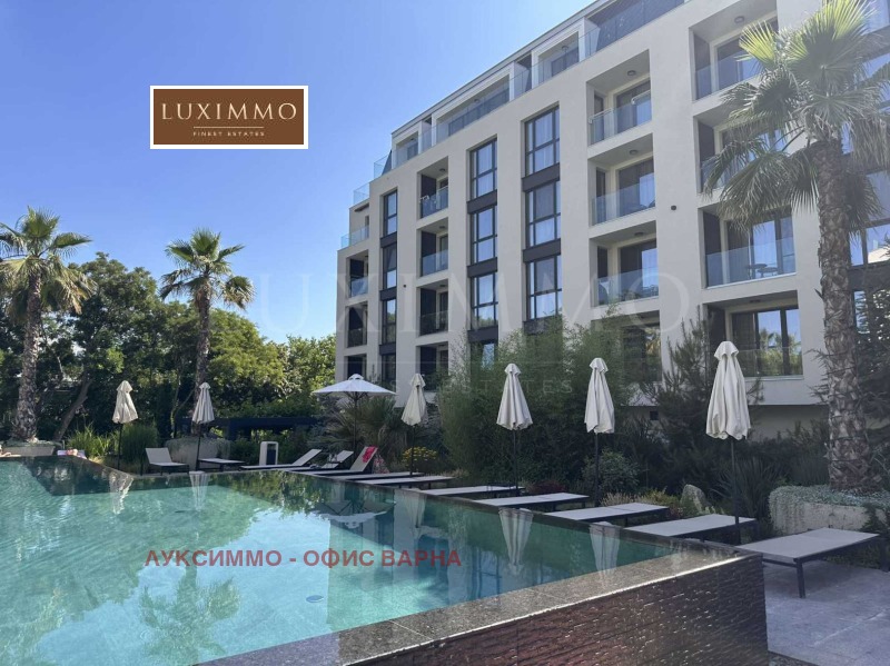 En venta  1 dormitorio Varna , k.k. Sv.Sv. Konstantin i Elena , 54 metros cuadrados | 95689121