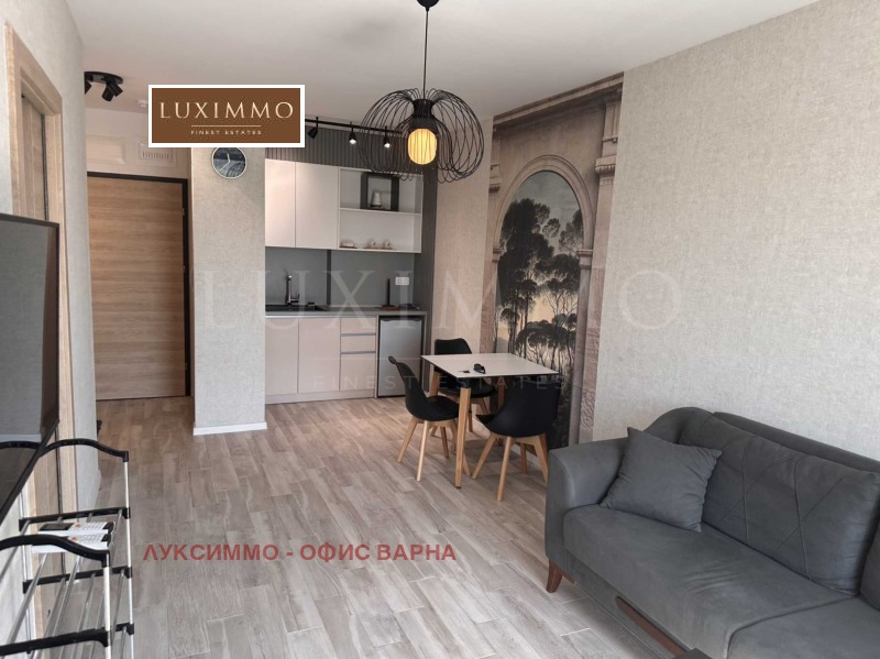 En venta  1 dormitorio Varna , k.k. Sv.Sv. Konstantin i Elena , 54 metros cuadrados | 95689121 - imagen [4]