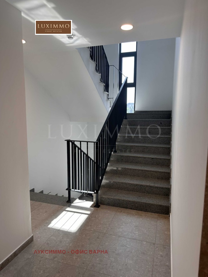 En venta  1 dormitorio Varna , k.k. Sv.Sv. Konstantin i Elena , 54 metros cuadrados | 95689121 - imagen [9]