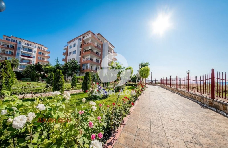 Продава  2-стаен област Бургас , с. Равда , 78 кв.м | 72106557 - изображение [12]
