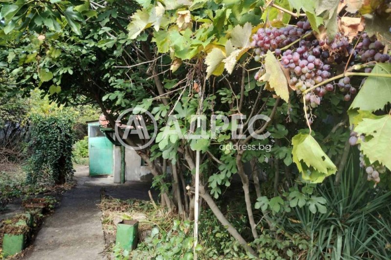 Продава КЪЩА, гр. София, Орландовци, снимка 5 - Къщи - 52505010