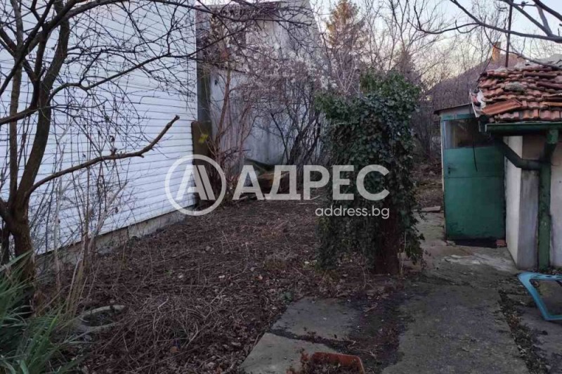 Продава КЪЩА, гр. София, Орландовци