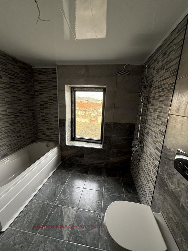 Продава КЪЩА, гр. Ихтиман, област София област, снимка 12 - Къщи - 54363291