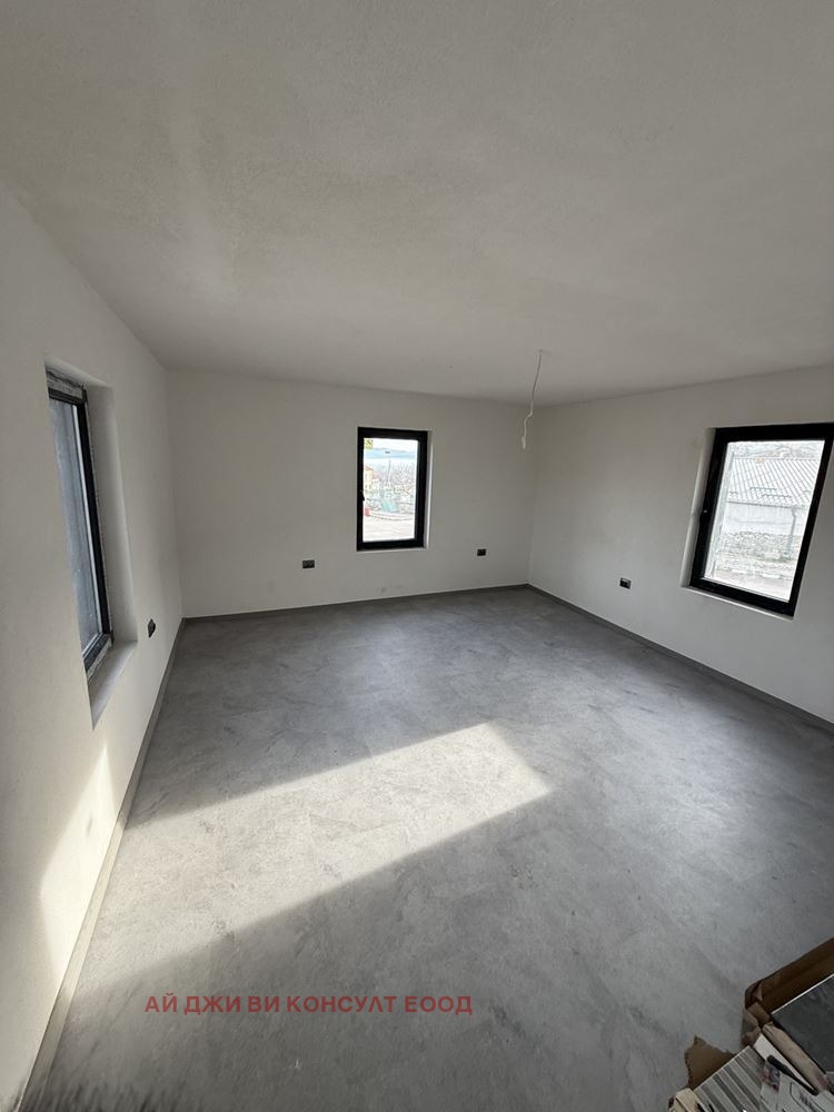 Продава КЪЩА, гр. Ихтиман, област София област, снимка 8 - Къщи - 54363291