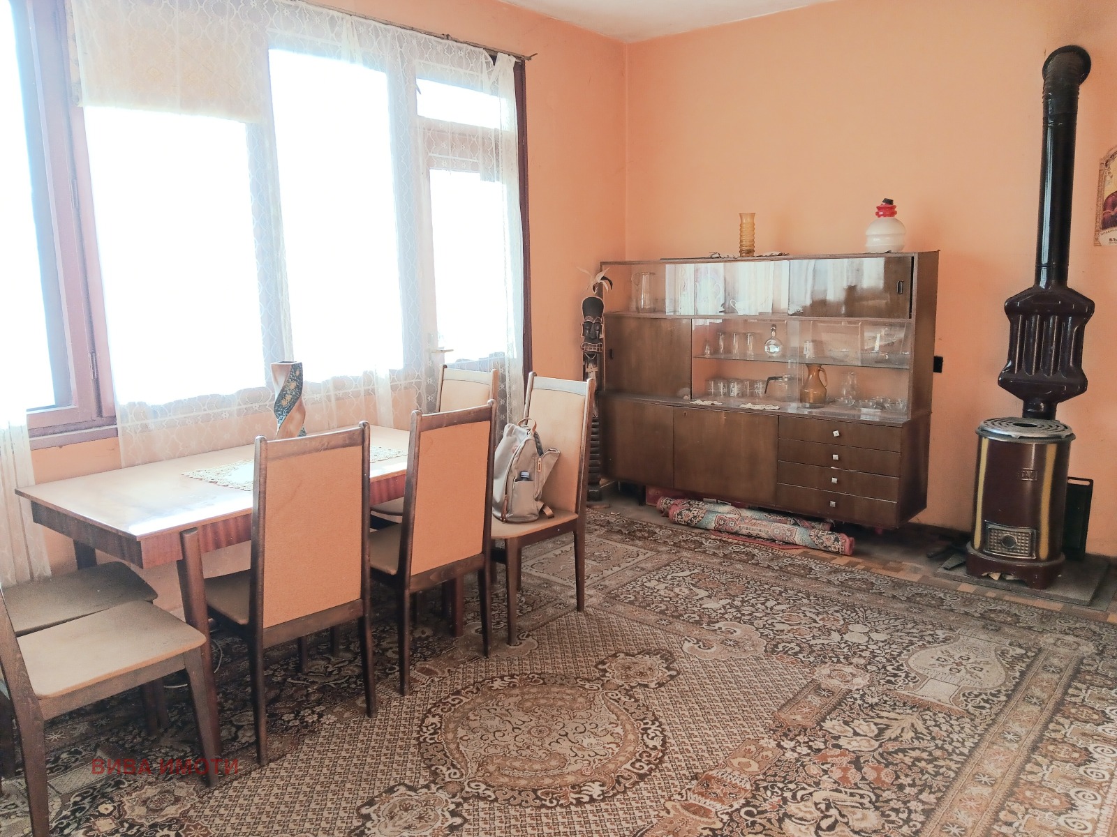 Продава ЕТАЖ ОТ КЪЩА, гр. Пловдив, Прослав, снимка 2 - Етаж от къща - 52429121