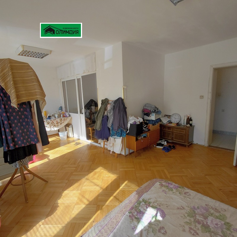 Продава  3-стаен град Враца , Център , 101 кв.м | 83246677