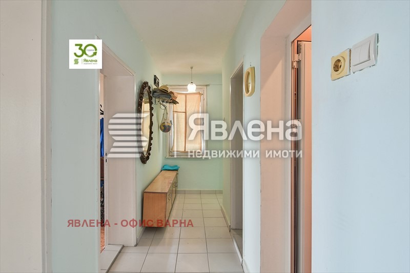 Продава КЪЩА, гр. Варна, Бриз, снимка 16 - Къщи - 47503220